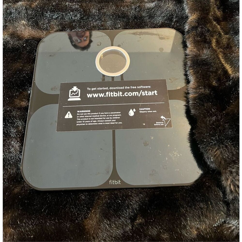 Fitbit FB203BK Aria Air Smart Digital Scale-Black